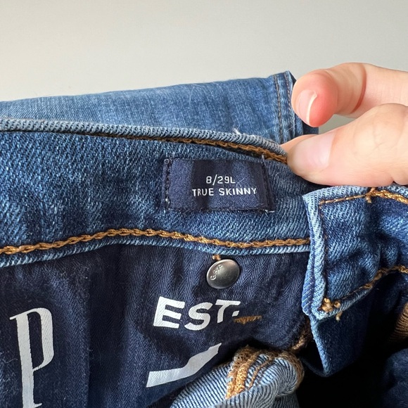 GAP jeans, medium wash, no holes - Picture 2 of 2